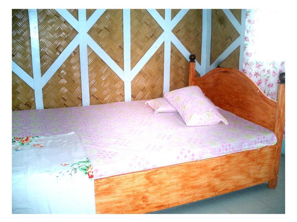 Manalo'S Lodge And Restaurant Puerto Galera Room photo